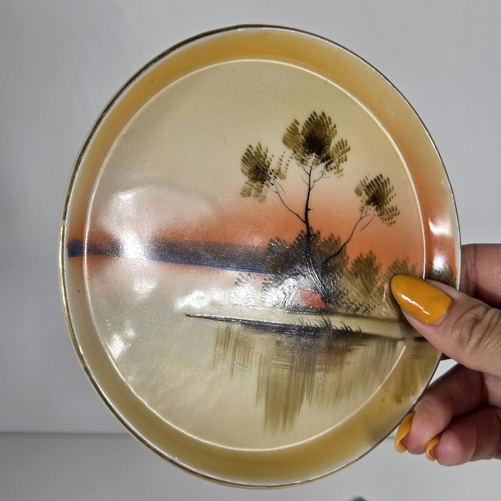 Antique Porcelain Made In Japan Tree In The Meadow Trinket Dish Catchall Japan - Picture 17 of 17